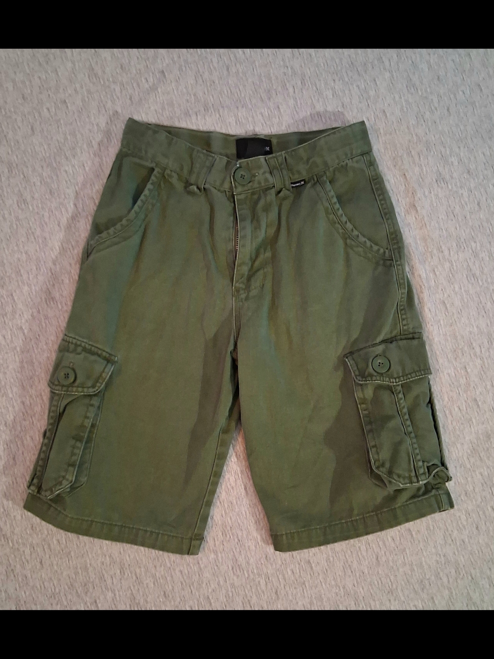 Hurley Olive Green Cargo Shorts for Men 28×12